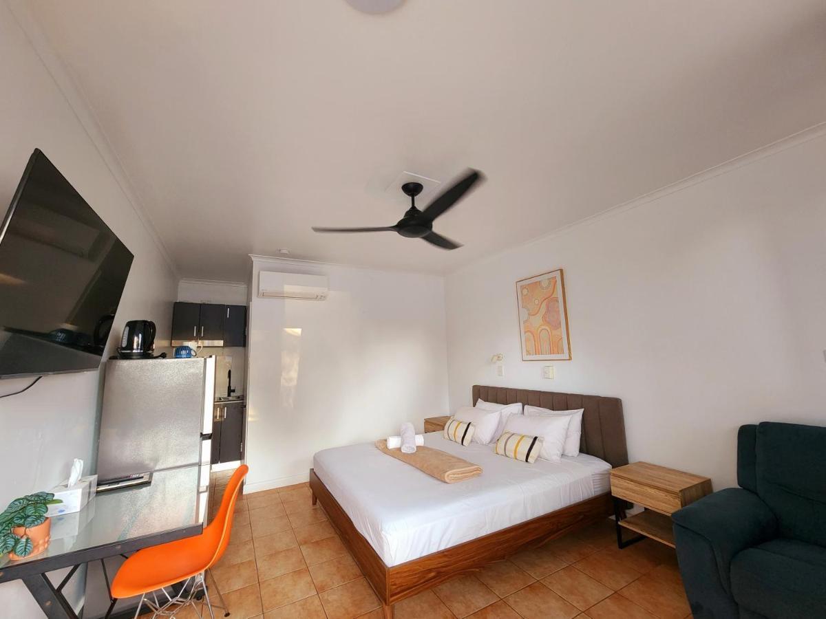 K - Town Hotel Katherine Esterno foto